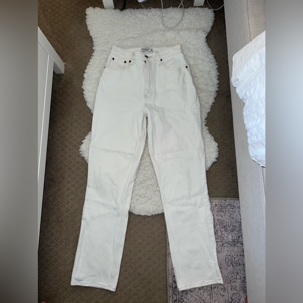 Abercrombie 90s straight jeans